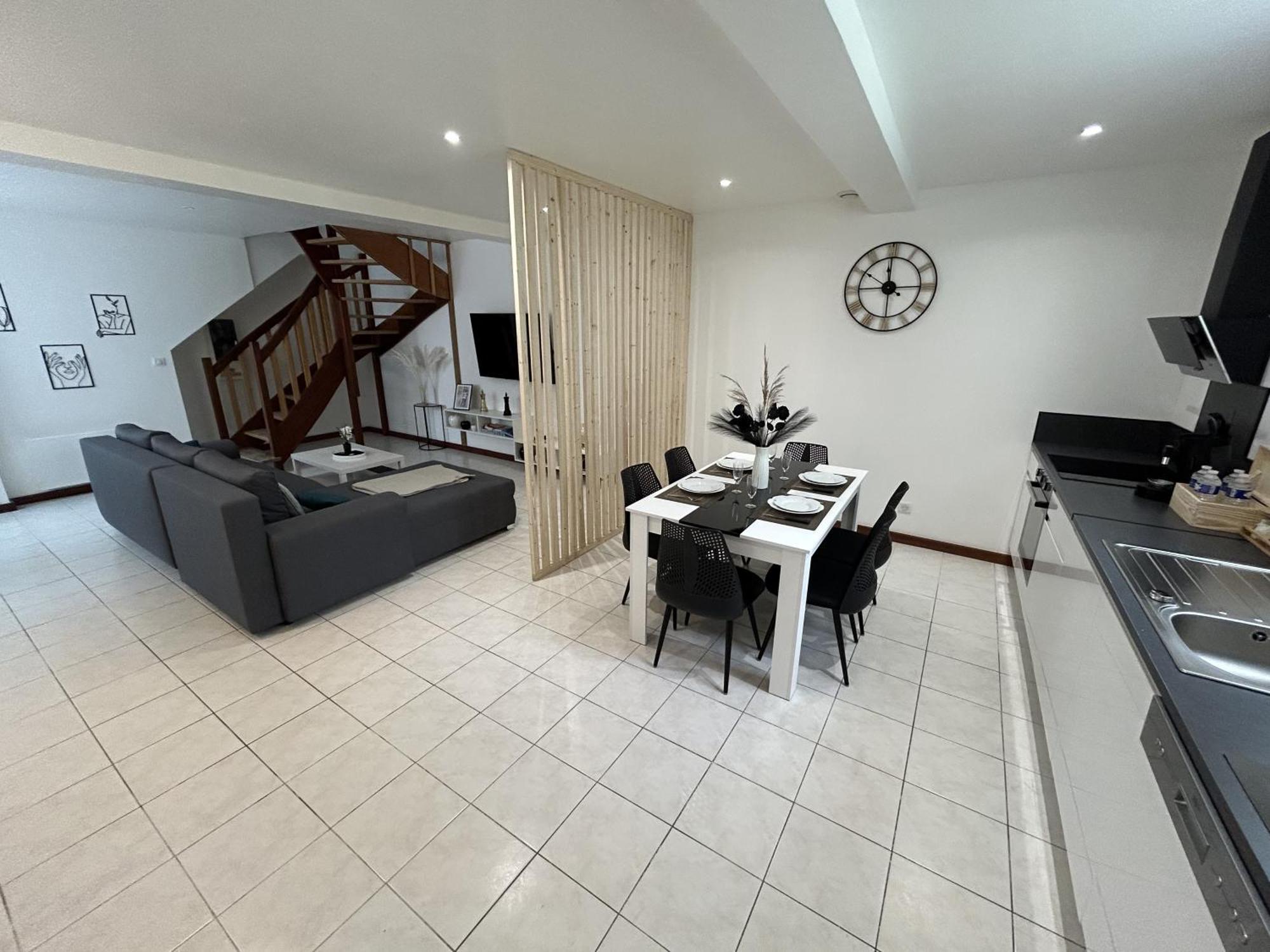 Centre Ville Avec Garage - Parking Troyes Zewnętrze zdjęcie